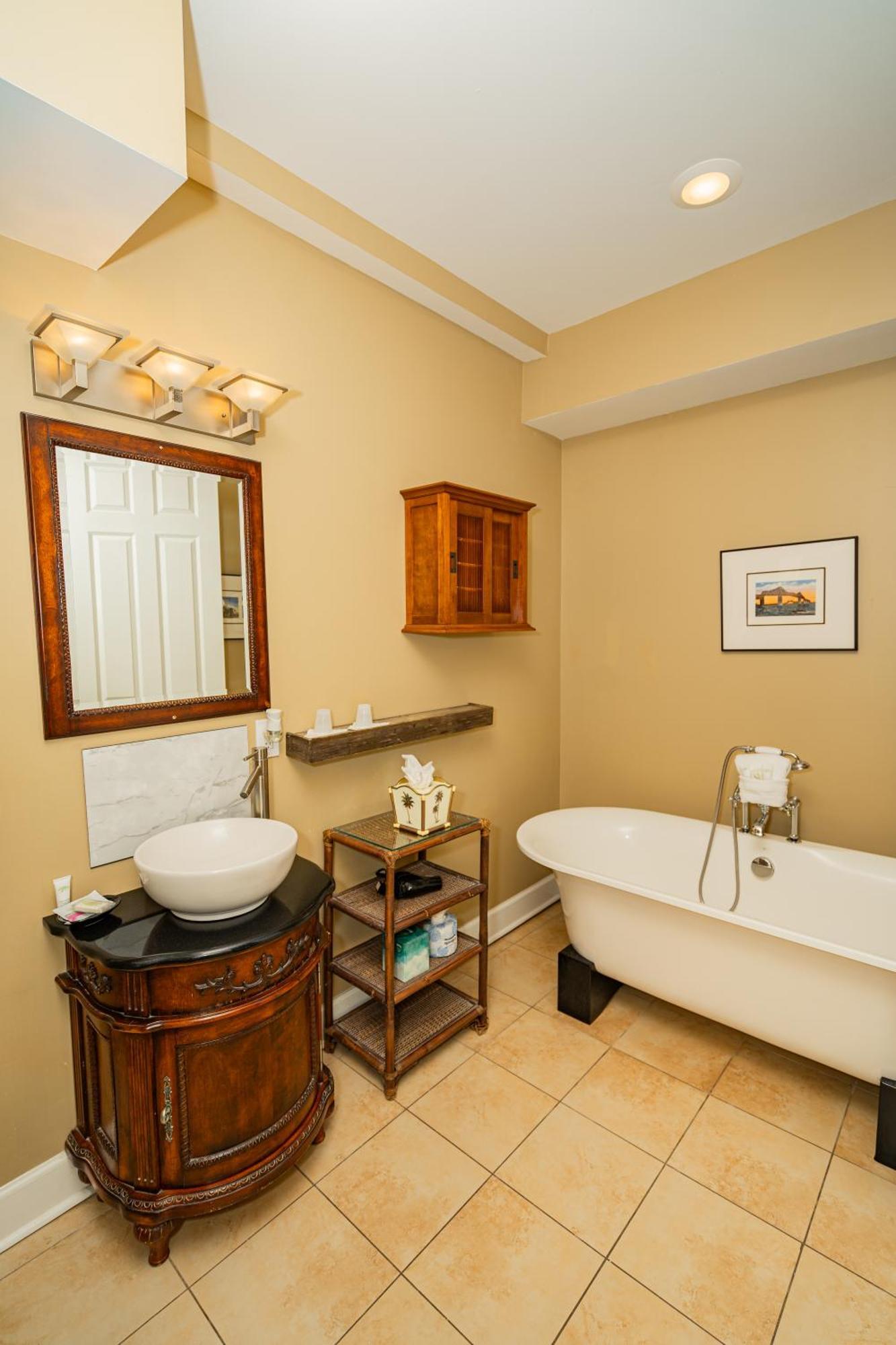 Water'S Edge Inn - Adults Only Folly Beach Extérieur photo
