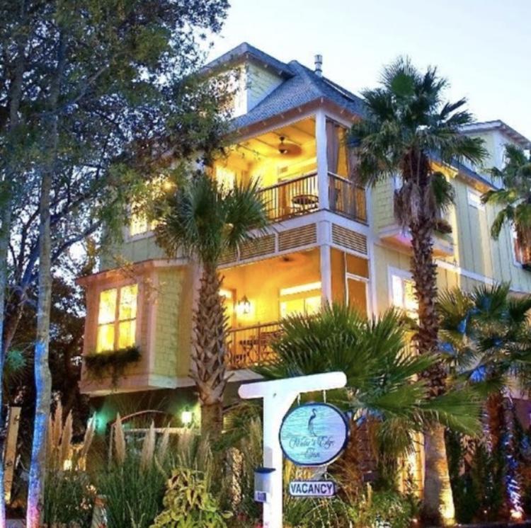 Water'S Edge Inn - Adults Only Folly Beach Extérieur photo