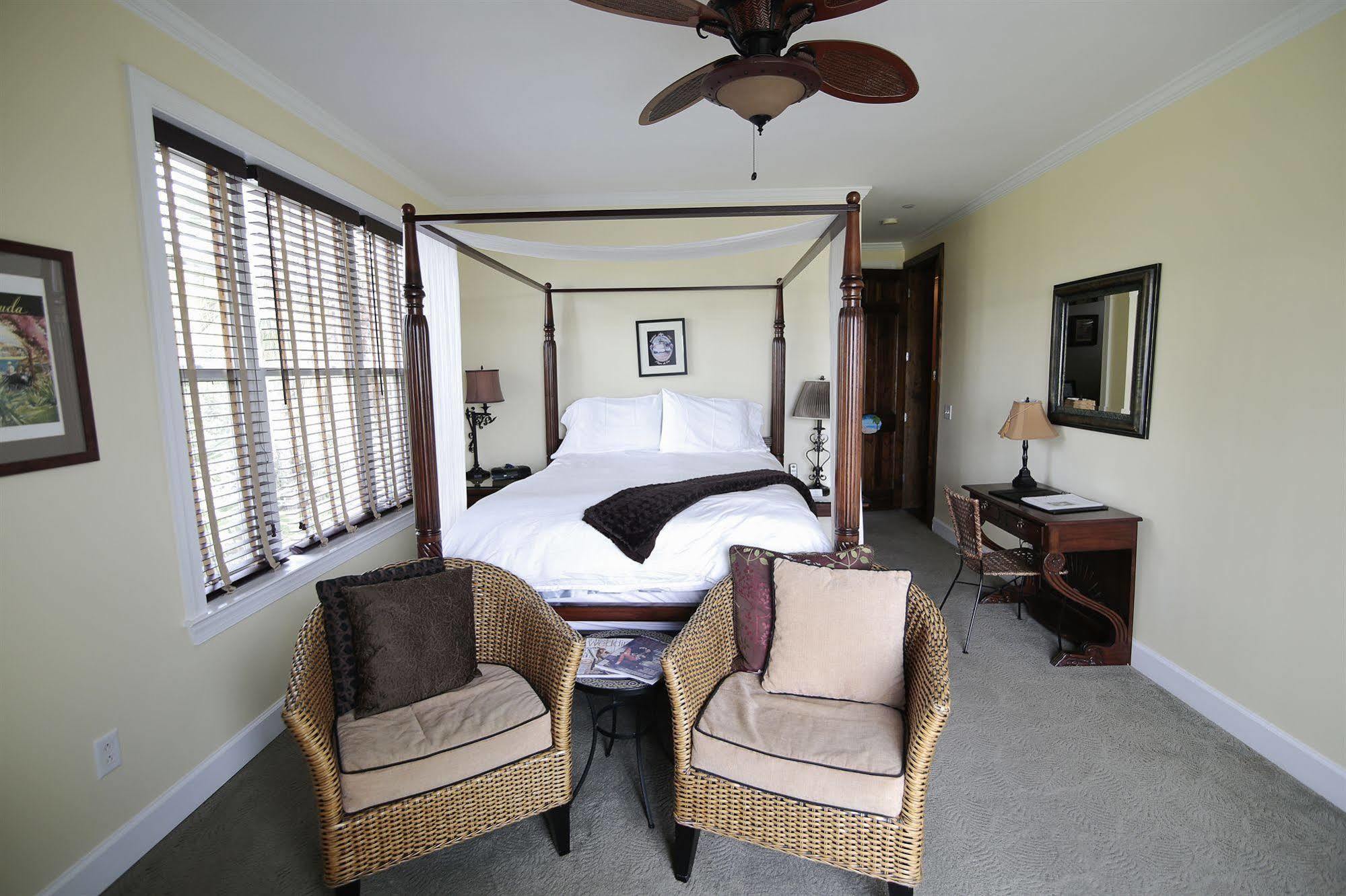 Water'S Edge Inn - Adults Only Folly Beach Extérieur photo